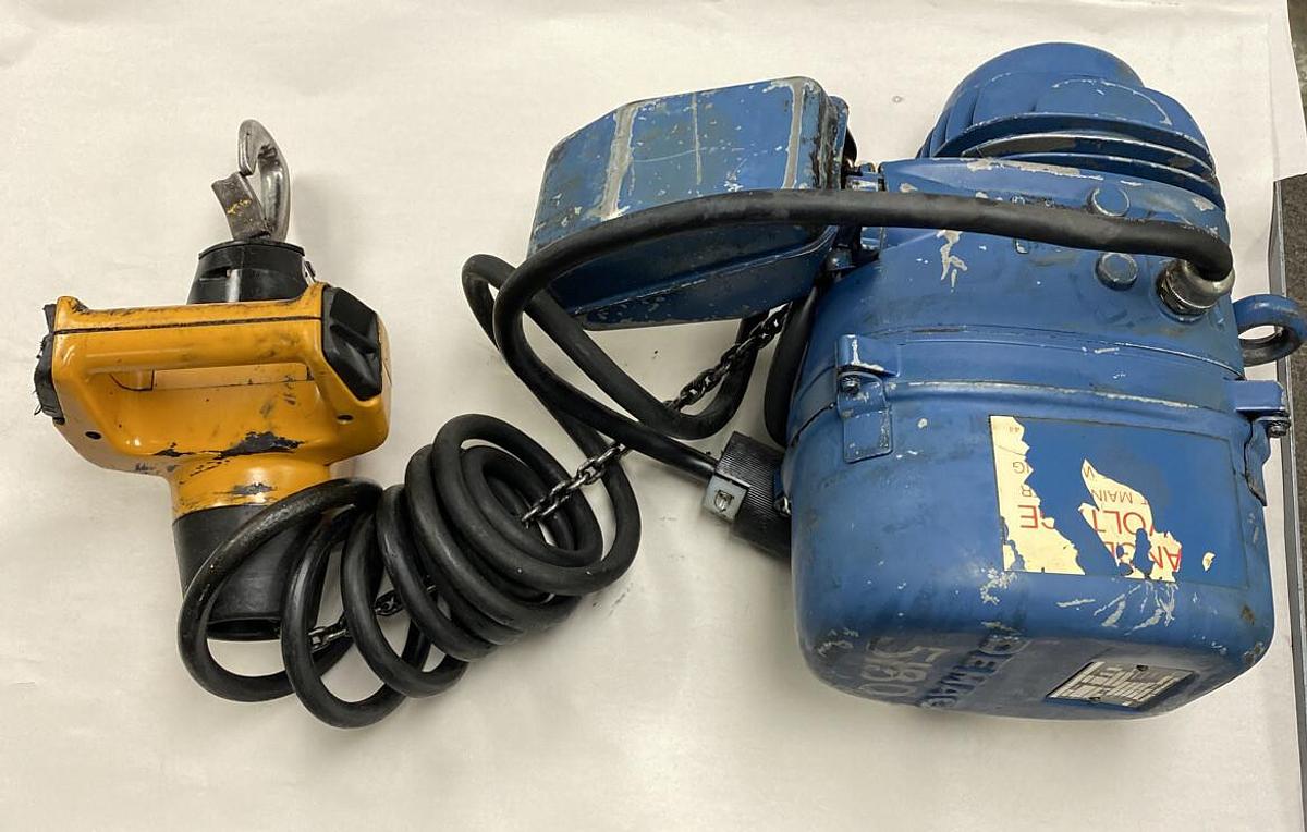 Used Mannesmann Demag,PM511F,Hoist 100LB 460V