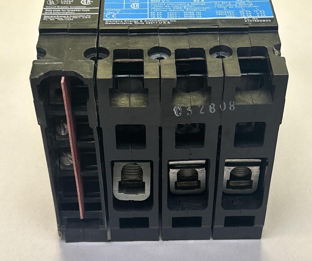 Used SIEMENS,ED63B080,CIRCUIT BREAKER 80A 600V 3P
