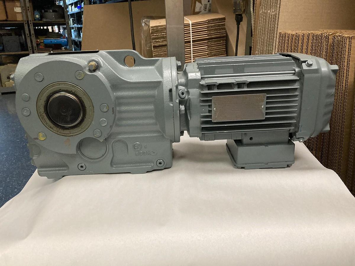 Sew Eurodrive,KA57/T DRN80M4,Gearmotor  1 HP 1751/64 RPM  Ratio 27.34