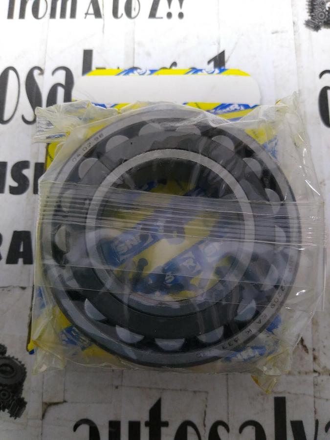 Used SNR,22209-EAKB33J30,Spherical Roller Bearing NOS