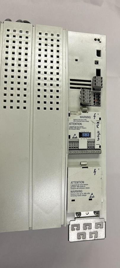 Used LENZE,E82EV2234B201,INVERTER W/ E82ZN22334B230 MAIN FILTER