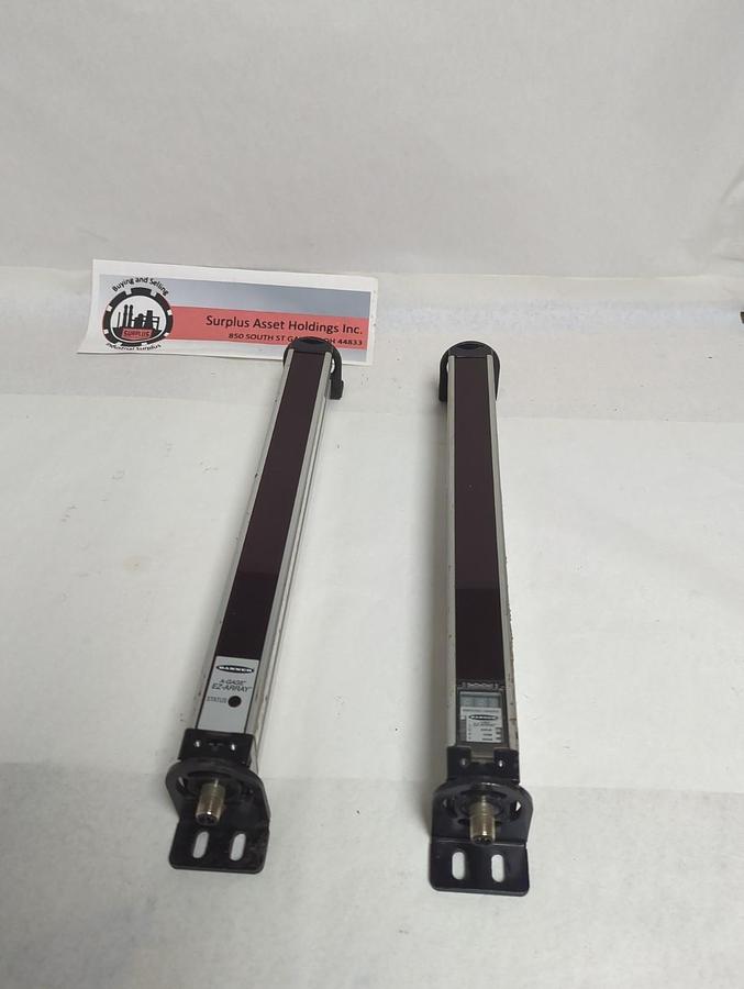 Used BANNER,EA5R300NIXMODQ/EA5E300Q,A-GAGE EZ-ARRAY LIGHT CURTAIN SET PRE-OWNED