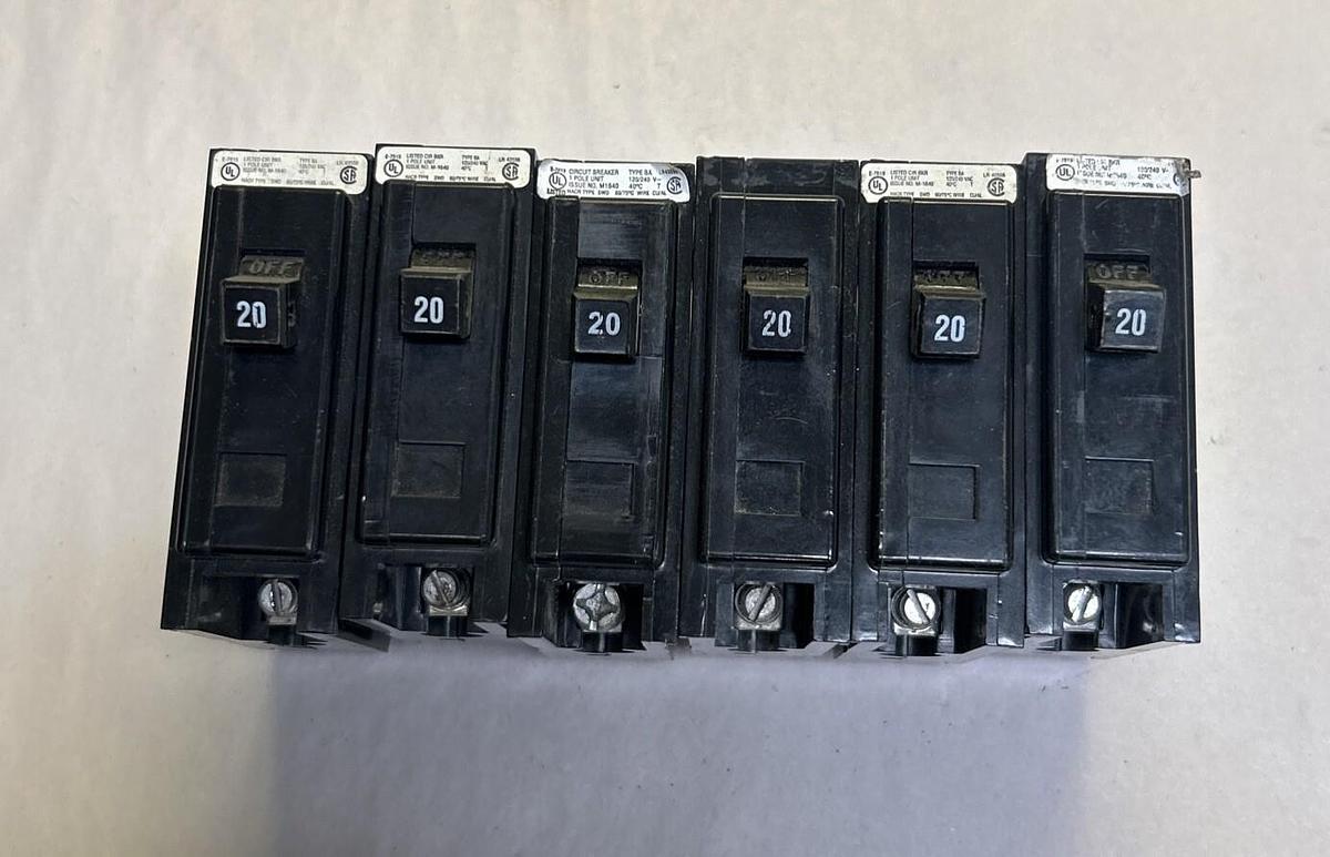 Used CUTLER-HAMMER,QBHW1020,CIRCUIT BREAKER 20A 120/240V 1P LOT OF 6