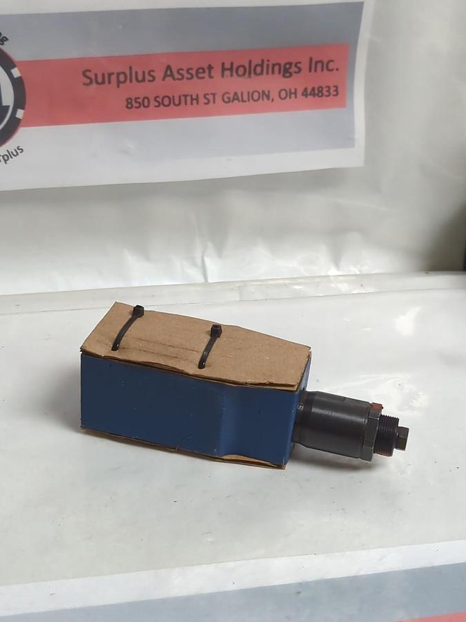 REXROTH,R900409893,RELIEF VALVE ZDB 6 VA2-42/315V NOS