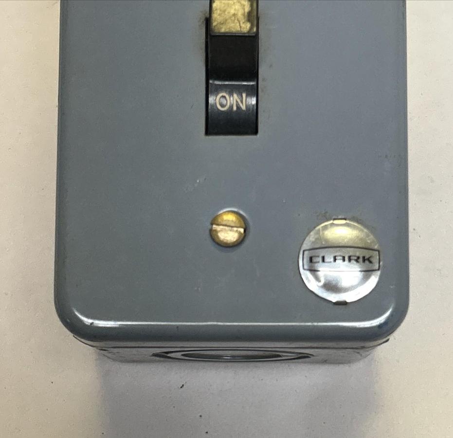 CLARK,RL-11,MANUAL MOTOR STARTER NOS