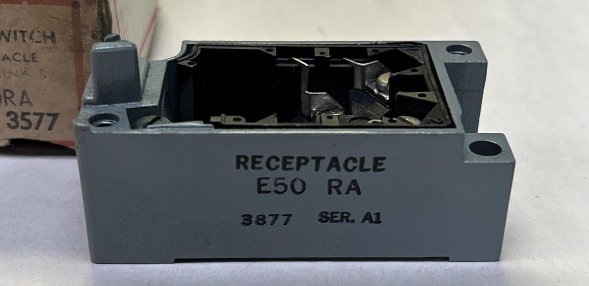 CUTLER-HAMMER,E50RA,LIMIT SWITCH RECEPTACLE NOS
