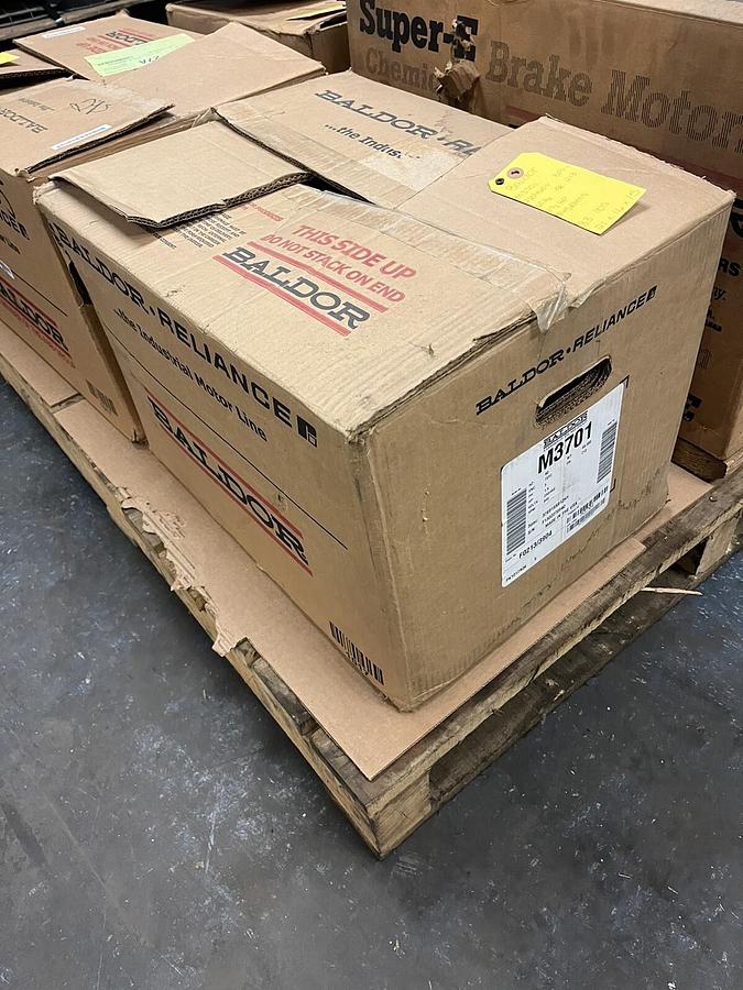 BALDOR,M3701,ELECTRIC MOTOR 1.5HP 845RPM 3PH FR 213