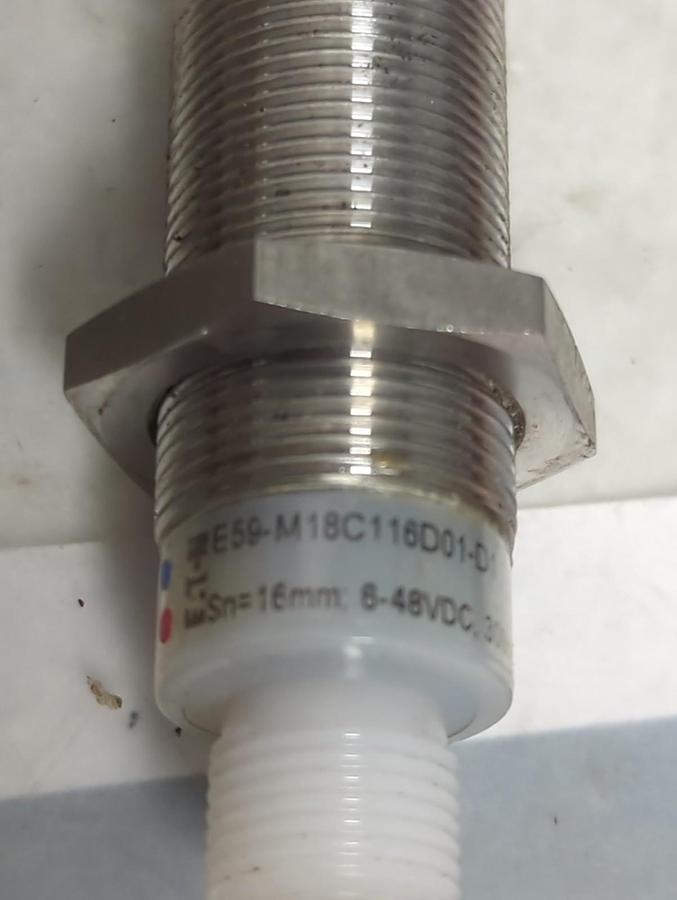 EATON,E59-M18C116D01-D1,PROXIMITY SENSOR 6-48VDC 300mA NOS