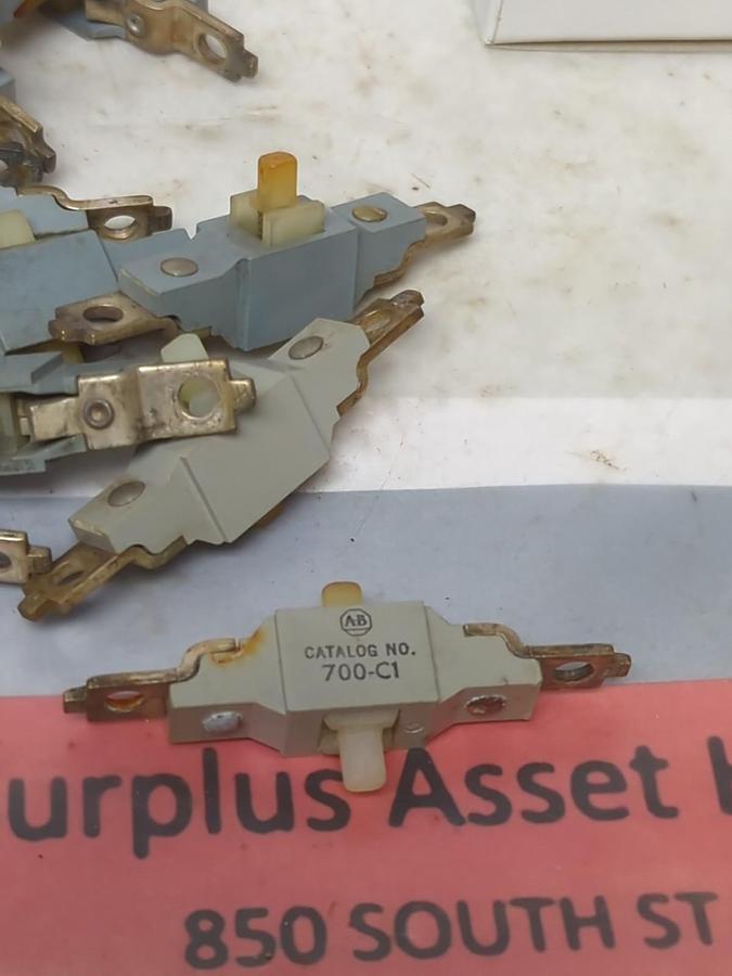 Used ALLEN BRADLEY,700-C1,CONTACT CARTRIDGE LOT OF 30 PRE-OWNED