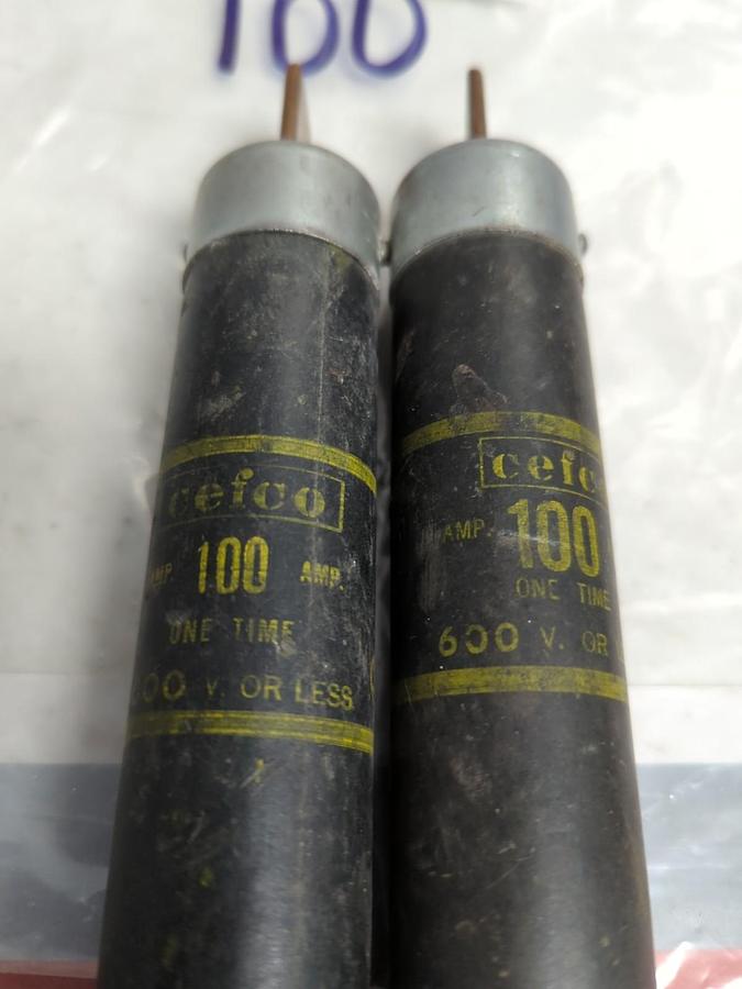 Used CEFCO,100,ONE-TIME 100 AMP FUSE LOT OF 2 PRE-OWNED