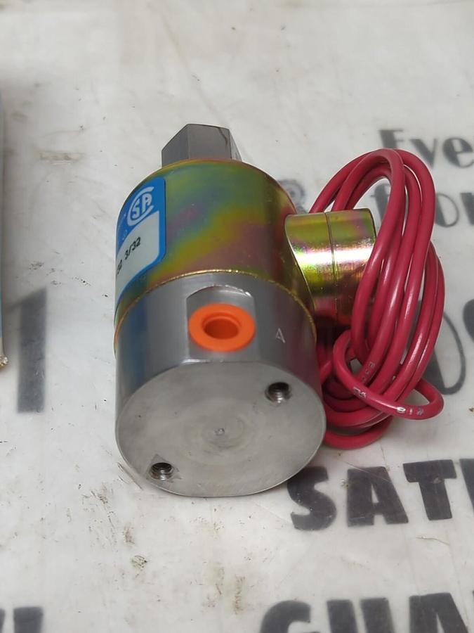 HONEYWELL,V53DB1075,SKINNER VALVE SOLEN 75 PSI  11 WATT ORIFICE 3/32 3/32 NOS