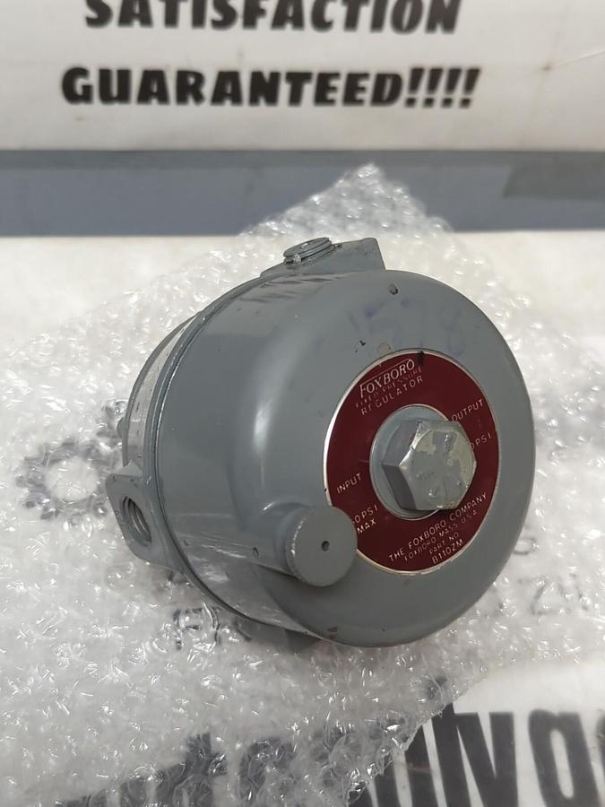 FOXBORO,B1102M,FIXED PRESSURE REGULATOR INPUT 150 PSI MAX OUTPUT 20 PSI NOS