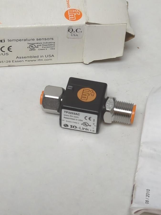 EFECTOR,TP3233,TEMPERATURE ANALOG TRANSMITTER NOS