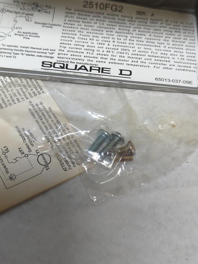 SQUARE D,2510FG2,FHP MANUAL MOTOR STARTER NEMA 1 ENCLOSURE NOS