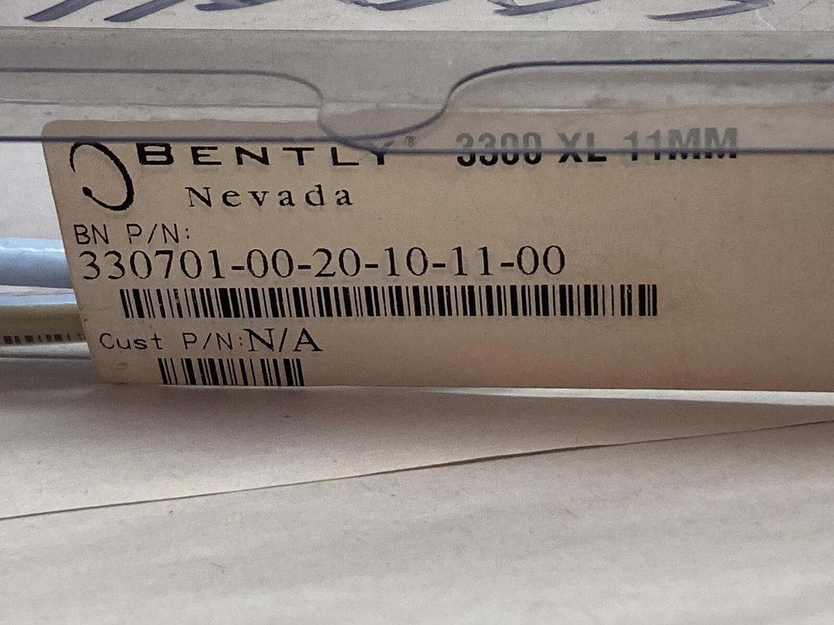 Bently Nevada,330701-00-20-10-11-00,Vibration Probe 3300 XL 11MM