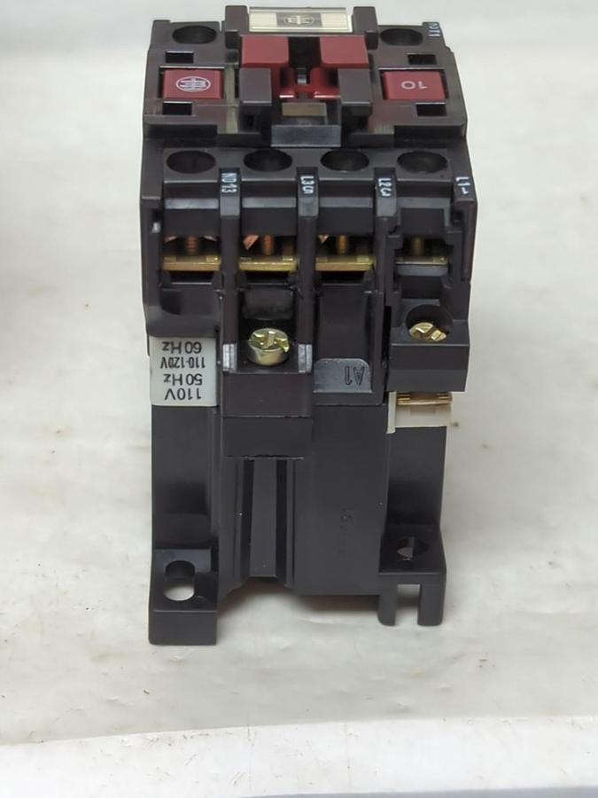 Used TELEMECANIQUE,LC1-D123,CONTACTOR 25A 660V PRE-OWNED