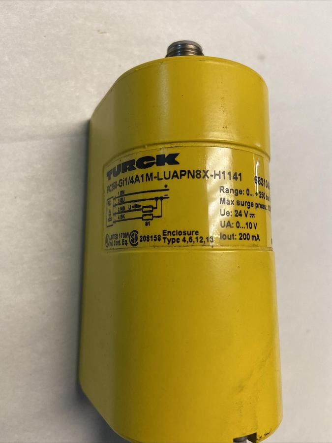 Used Turck,PC250-GI1/4A1M-LUAPN8X-H1141,Flow Sensor 0-250 Bar/3625Psi