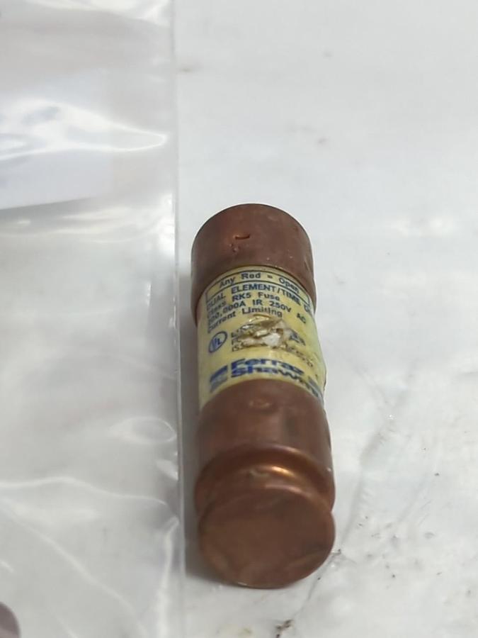 Used FERRAZ SHAWMUT,TR10R,TRI-ONIC SMART SPOT 10 AMP FUSE LOT OF 3 PRE-OWNED