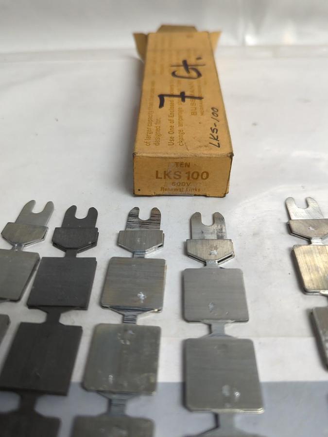 BUSSMANN,LKS100,SUPER-LAG RENEWAL LINKS 100 AMP 600 VOLT LOT OF 7 NOS