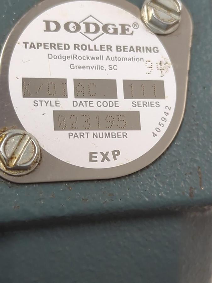 DODGE,P2BK111RE,STYLE KD1 SPLIT PILLOW BLOCK BEARING 1-11/16 IN BORE 2-BOLT BASE