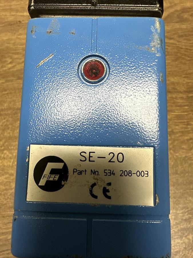 Used FIFE,SE-20,534208-003 PHOTOEYE SENSOR
