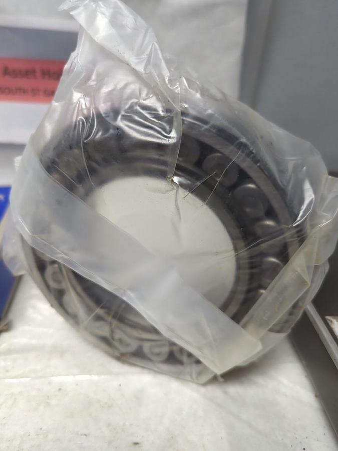 NSK,22216EAKE4,SPHERICAL ROLLER BEARING NOS