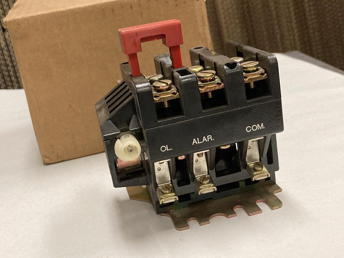 Used Square D,Class 9065 Typer SE06 B2,Thermal Overload Relay 30-90 Amps