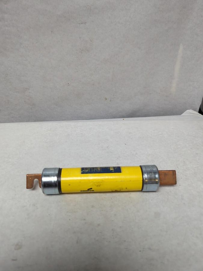 Used COOPER BUSSMANN,LPS-RK-100SP,LOW-PEAK 100 AMP FUSE PRE-OWNED
