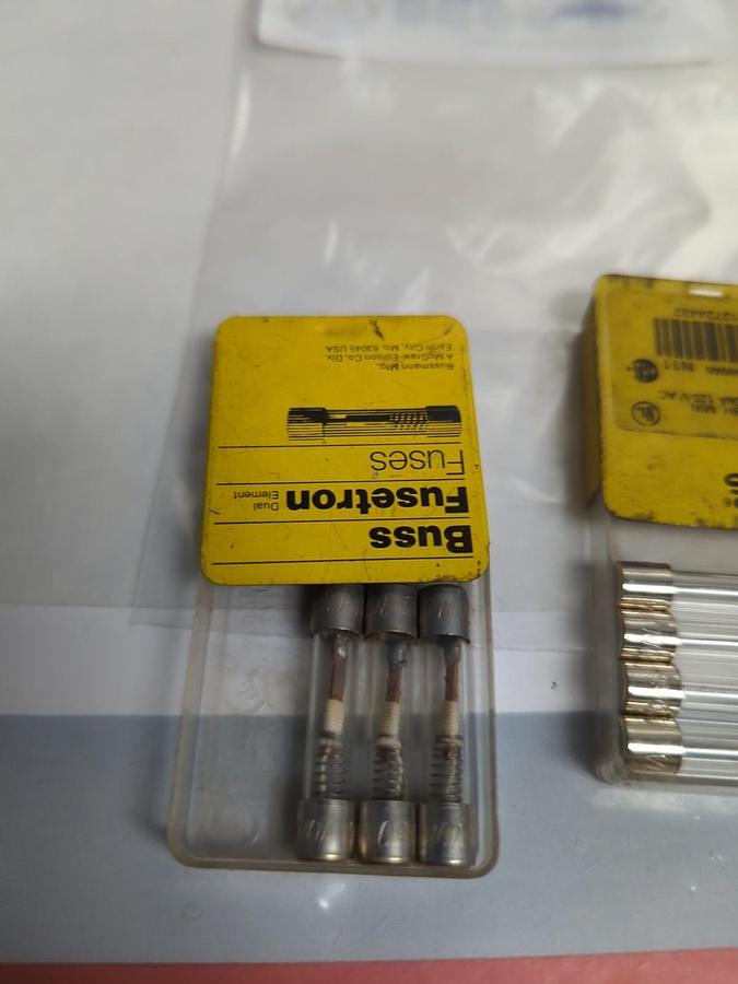 COOPER BUSSMANN,MDL-1,1 AMP FUSE LOT OF 7 NOS
