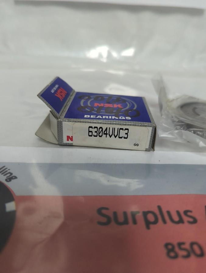 NSK,6304VVC3,DEEP GROOVE BALL BEARING NOS
