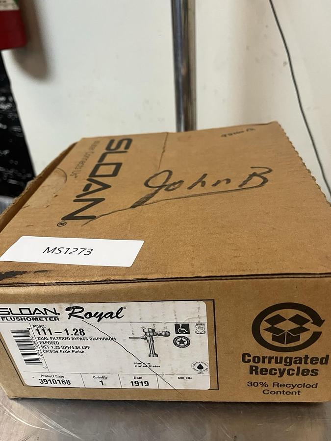 Used SLOAN ROYAL,111-1.28,FLUSHOMETER DUAL FILTERED BYPASS DIAPHRAGM 1.28GPF