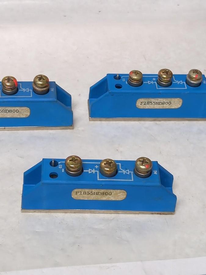 Used SILICONE POWER,F1855HD500,POWER CUBE LOT OF 3 PRE-OWNED