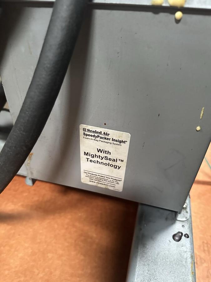 Used SpeedyPacker,Insight SP5-5735,Foam-In-Bag Packaging Machine W/Barrel Adapters