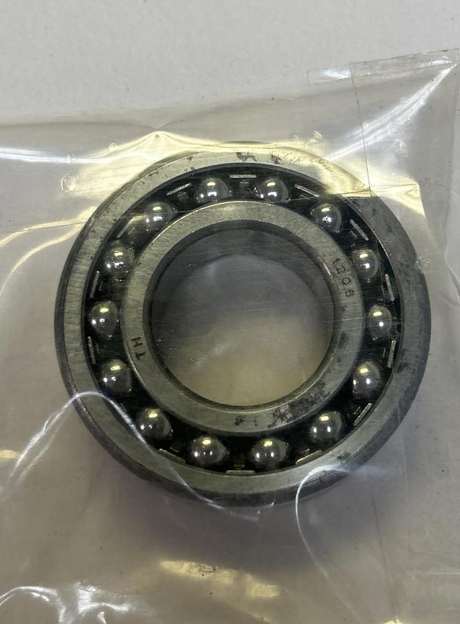 SKF,1206,BALL BEARING LOT OF 3 NOS