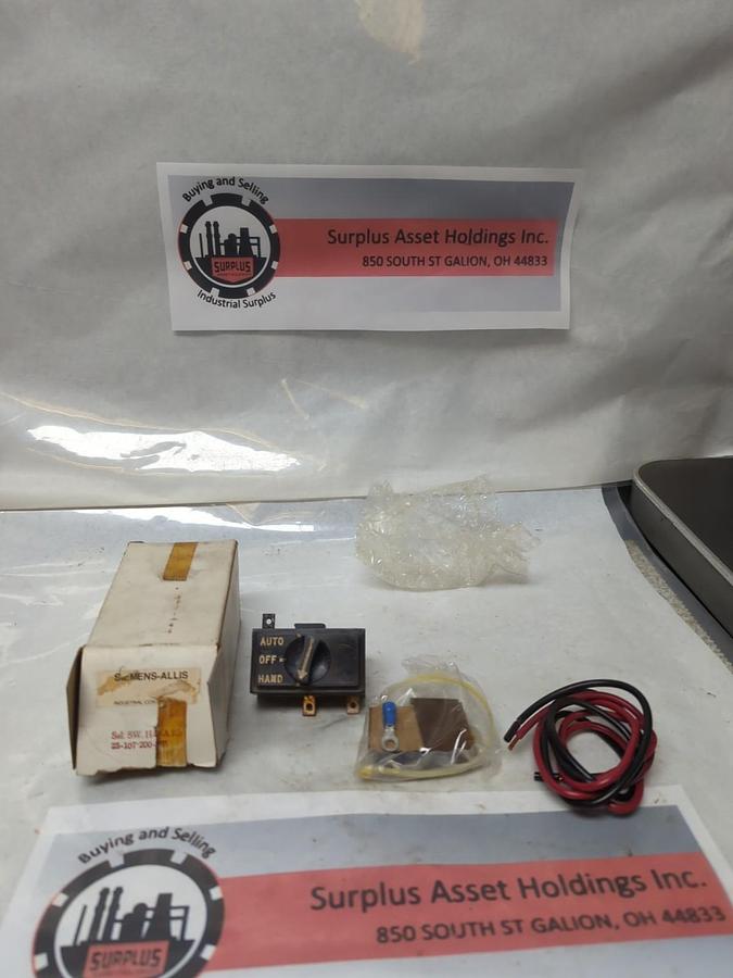 SIEMENS-ALLIS,25-107-200-801,SELECTOR SWITCH H-O-A KIT NOS