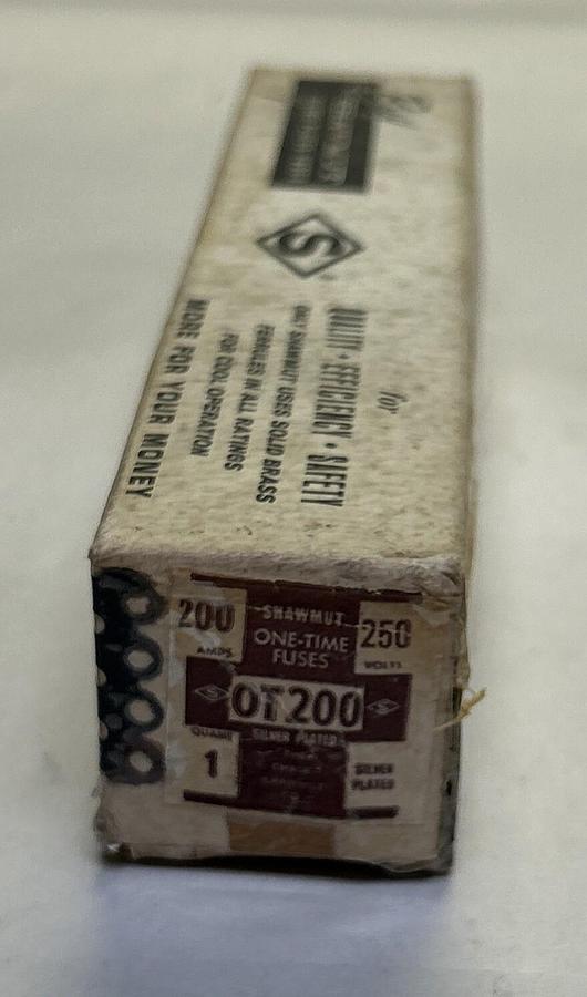 Used SHAWMUT,OT200,FUSE 200A 250V NOS