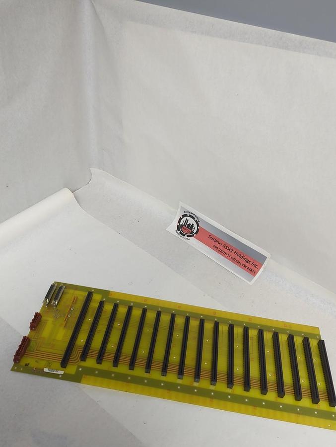 Used CINCINNATI MILACRON,3-531-3849A,MODULE/CARD DRIVE HOLDER PRE-OWNED
