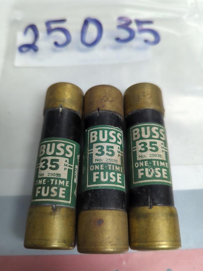 Used COOPER BUSSMANN,25035,ONE-TIME 35 AMP FUSE LOT OF 3 PRE-OWNED