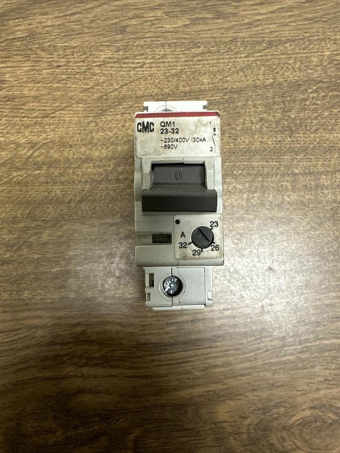 Used CMC,QM1 23-32,Overload Protection Breaker