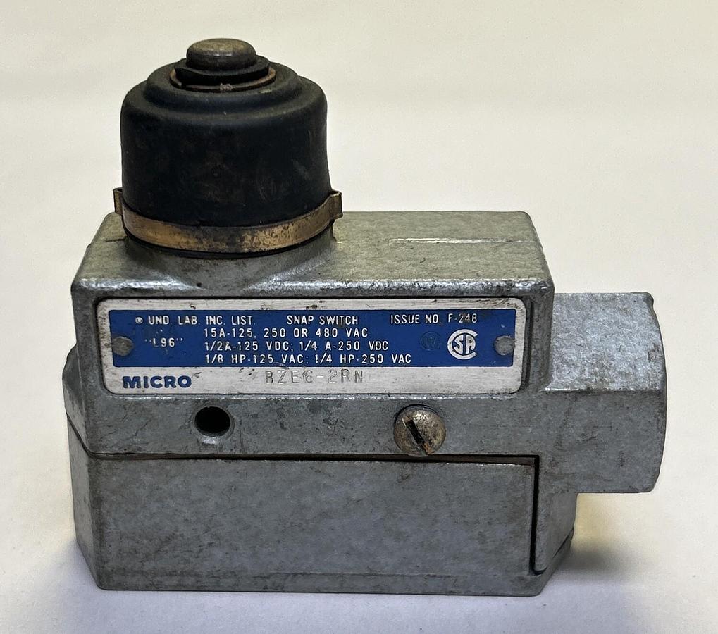 Used MICRO SWITCH,BZE6-2RN,LIMIT SWITCH