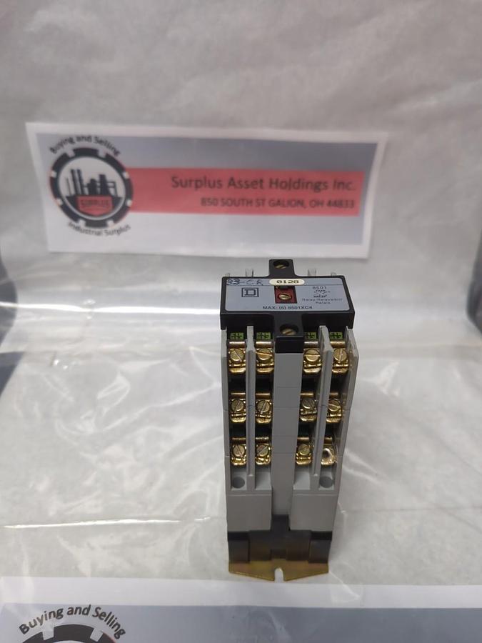 Used SQUARE D,8501XN040,INDUSTRIAL CONTROL RELAY SERIES A PRE-OWNED