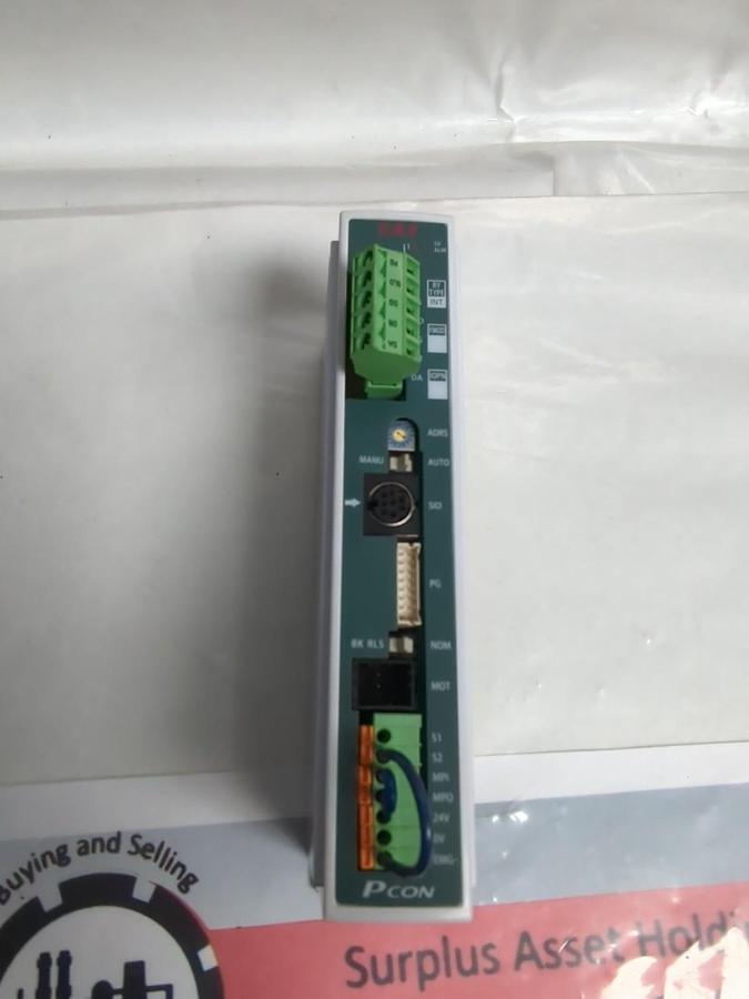 Used IAI CORP,PCON-C-56PI-CC-0-0,POSITION CONTROLLER DC24V 2.2A PRE-OWNED