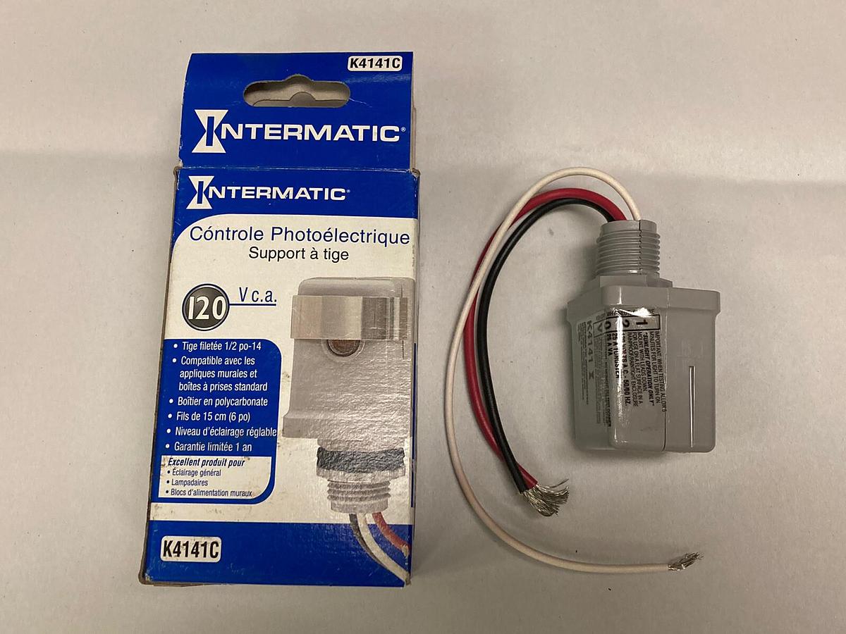 Used Intermatic,K4141C,Photo Control 25A 120VCA