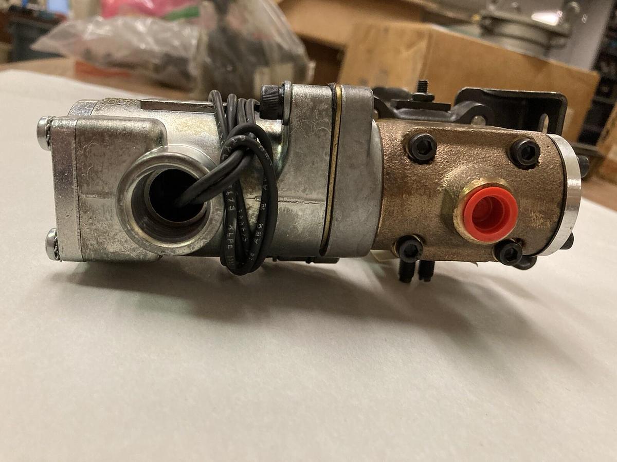 Schrader Bellows,B80123327 120/60 3.000,Air Motor 150 PSI