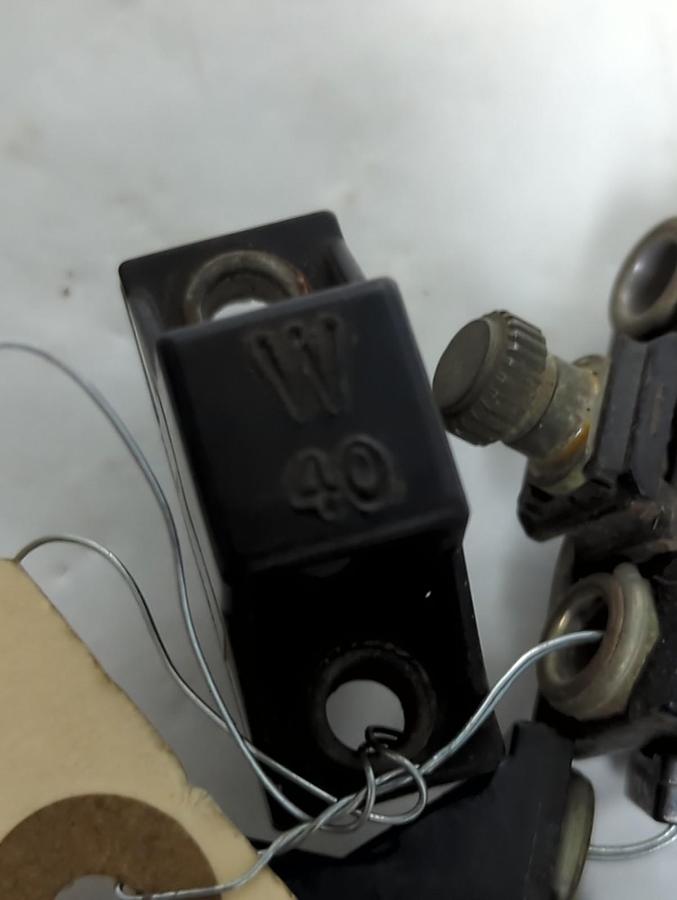 Used ALLEN BRADLEY,W49,THERMAL OVERLOAD HEATER ELEMENT LOT OF 4 PRE-OWNED