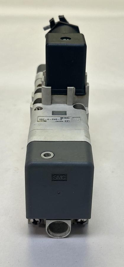 Used SMC,VQ7-6-FHG-D,DOUBLE SOLENOID VALVE