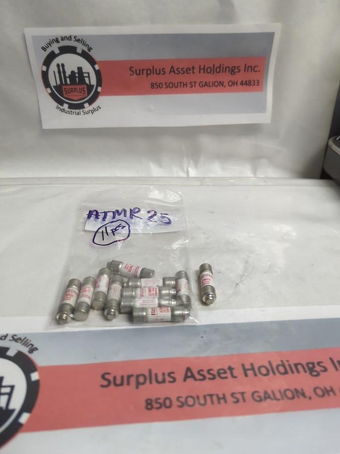 Used FERRAZ SHAWMUT,ATMR25,CLASS CC 25 AMP FUSE LOT OF 11 PRE-OWNED