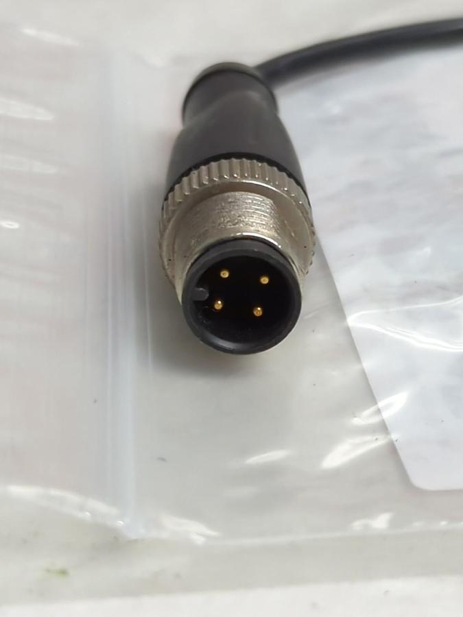Used BALLUFF,BOS 11K-PA-1D10-00-15-24,PHOTOELECTRIC SENSOR PRE-OWNED