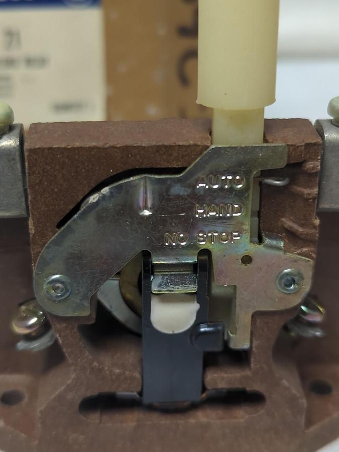 WESTINGHOUSE,NW-21,TYPE MW OVERLOAD RELAYPANEL MOUNTING WITHOUT HEATER NOS