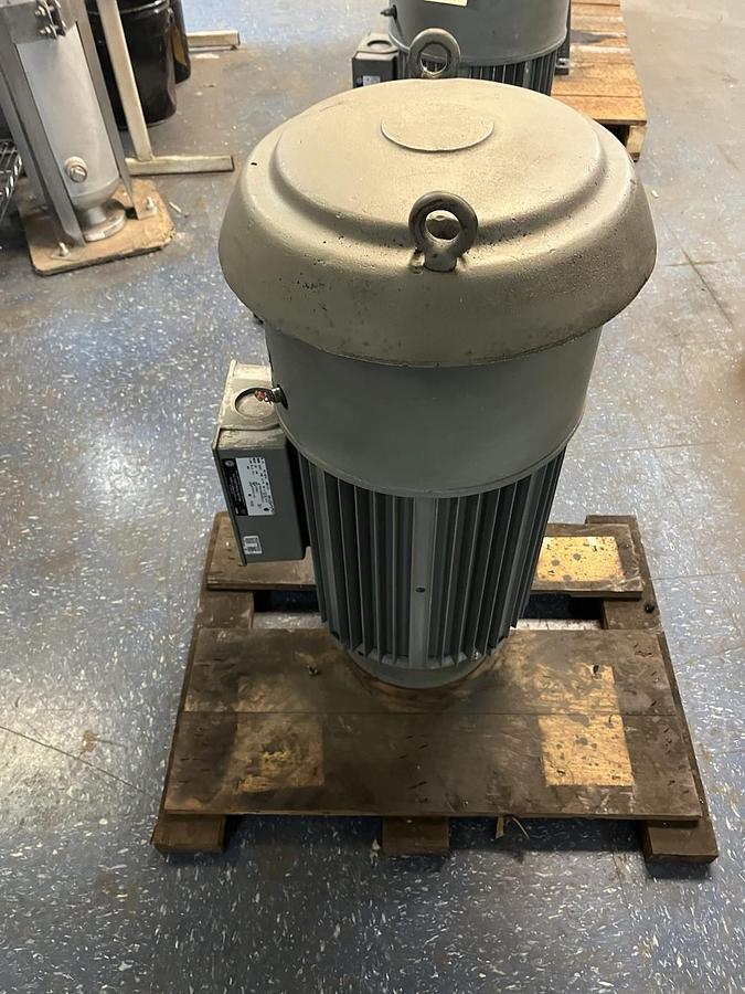 NIDEC U.S. Motors,7024,TYPE TU-TE MOTOR 25HP 1770RPM 3PH 284TP
